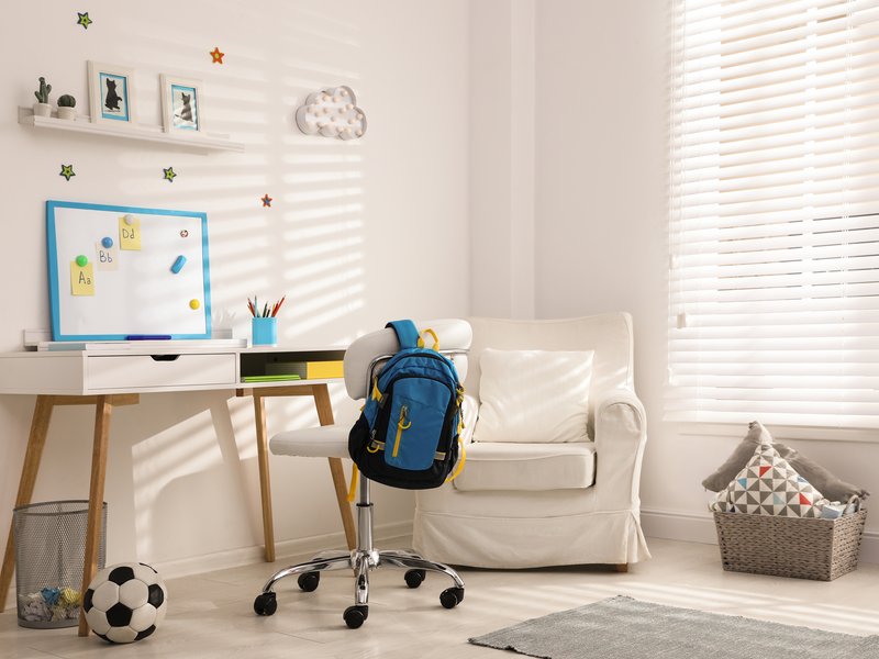 kids room with desk and chair